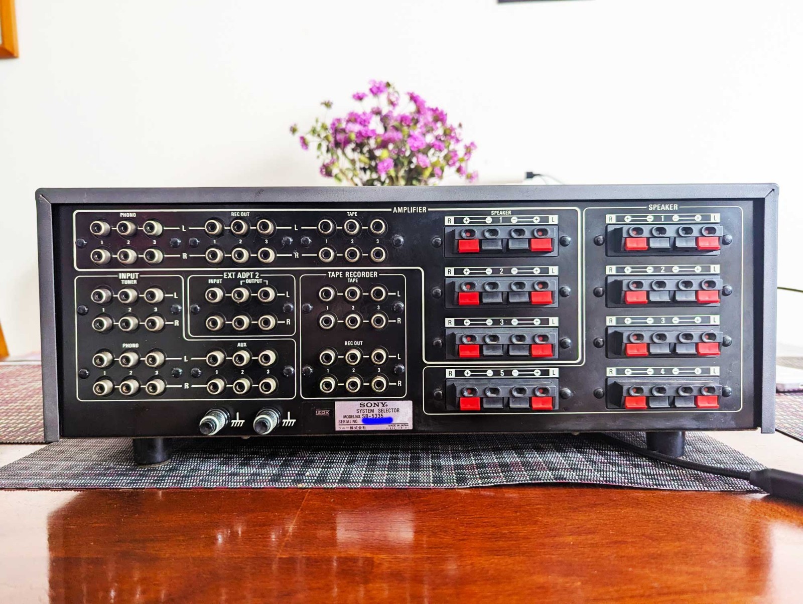 Sony SB-5335 Audio Selector: Input/Tape/Phono, 3 Amps, 5 Speakers, Clean Work!