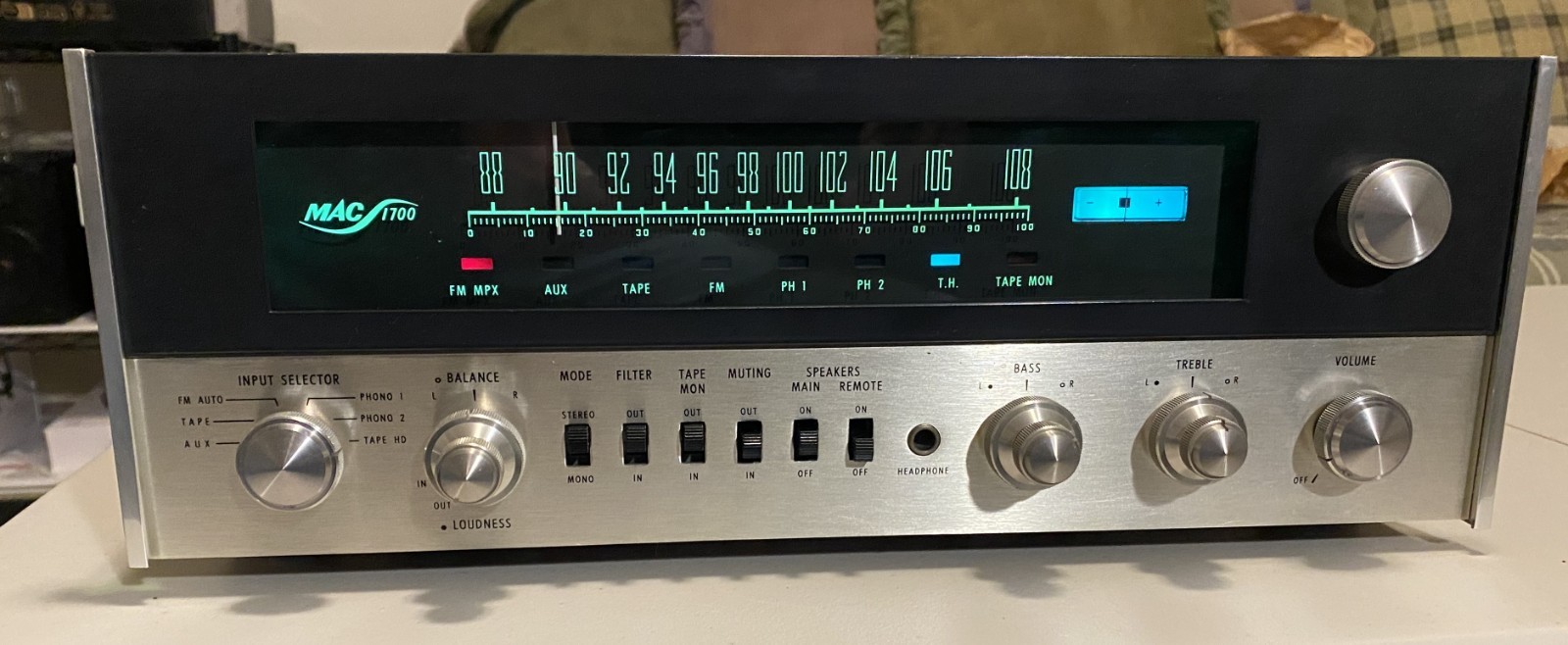 McIntosh MAC 1700 Stereo Receiver – Recapped, Serviced, w/Solid Walnut Cabinet