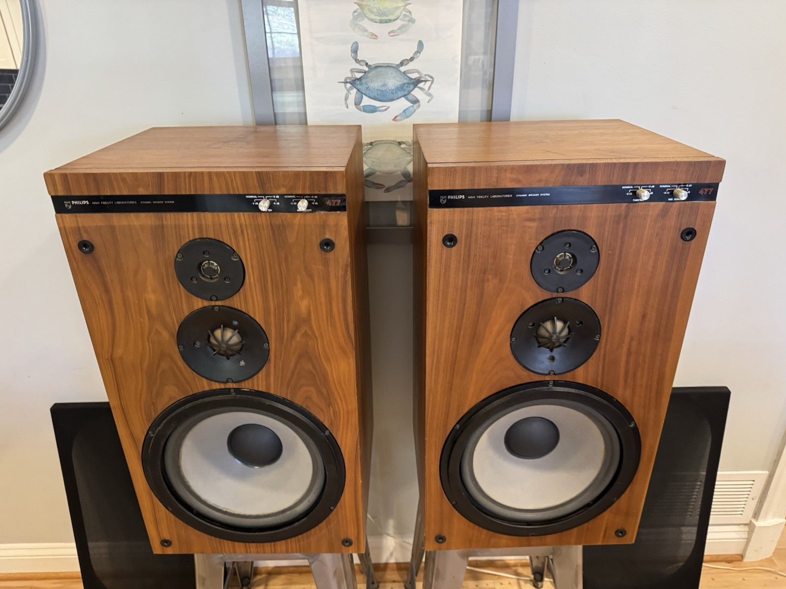 Phillips 477 VintageHigh Fidelity Laboratories Dynamic Speaker System 1970s HiFi