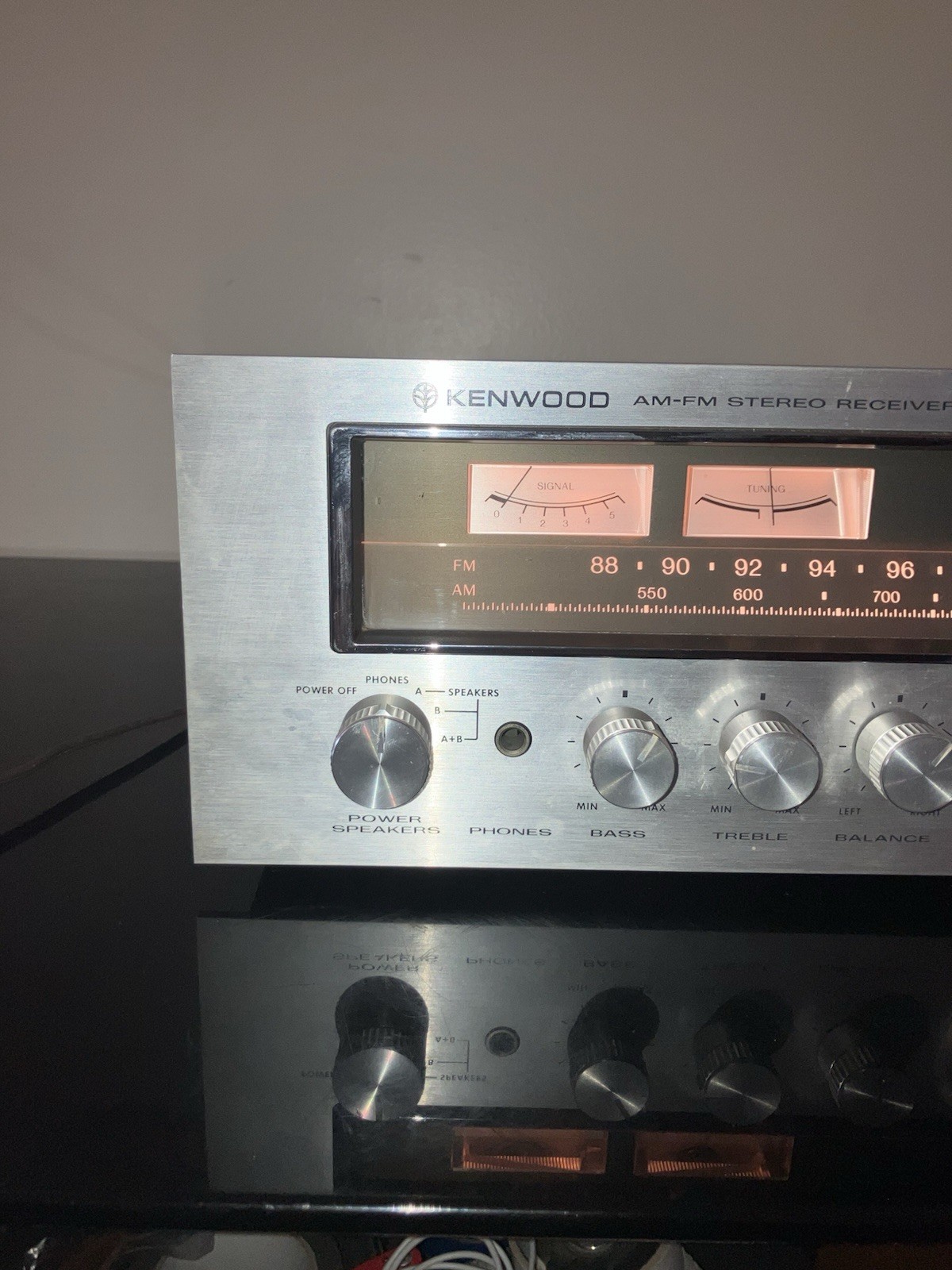 Vintage Kenwood KR-4070, 40W AM/FM Stereo Receiver, 1978