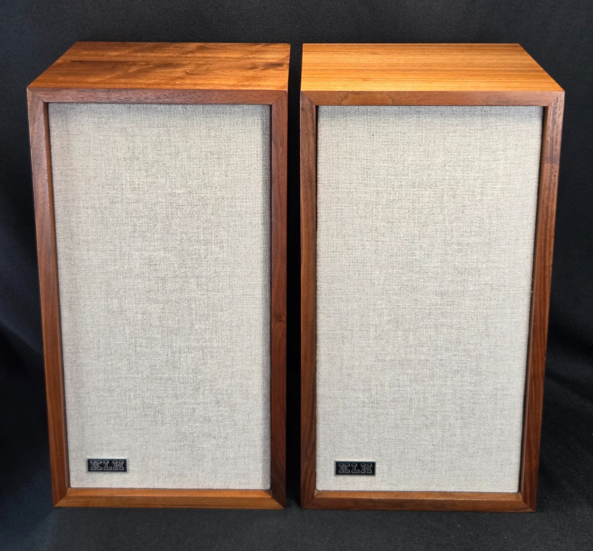 RESTORED! MINT! KLH Model Six 6 Speakers VTG Recapped Refinished New Grills