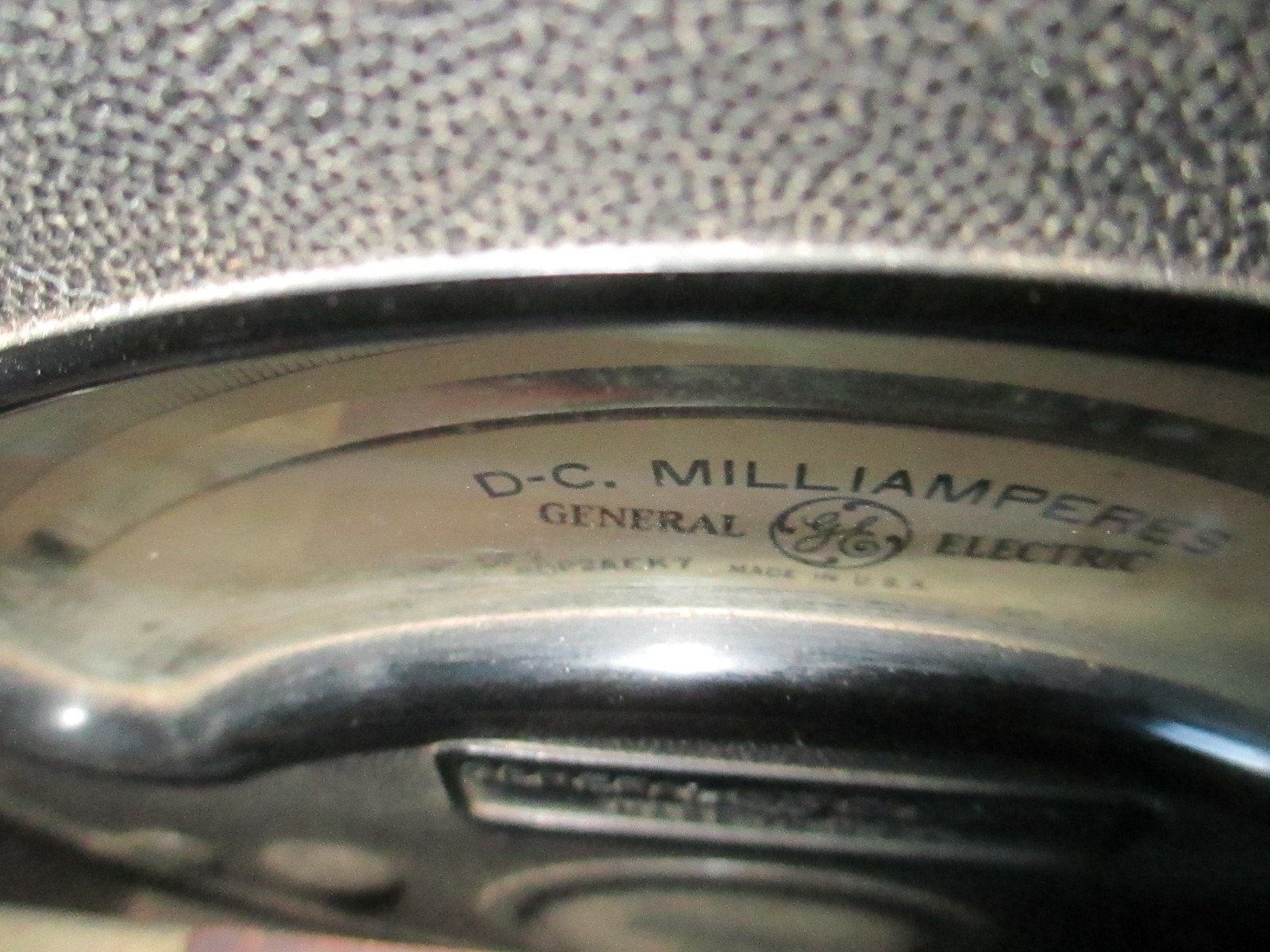 1950’s D-C. Milliamperes by General Electric Type DP2 Model 8DP2AEK7 C103