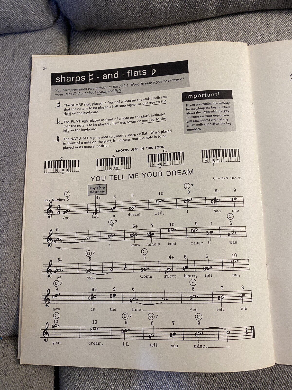 Sears Silvertone Chord Organ Owners Manual For 18, 30, 40 Button Organ 1969