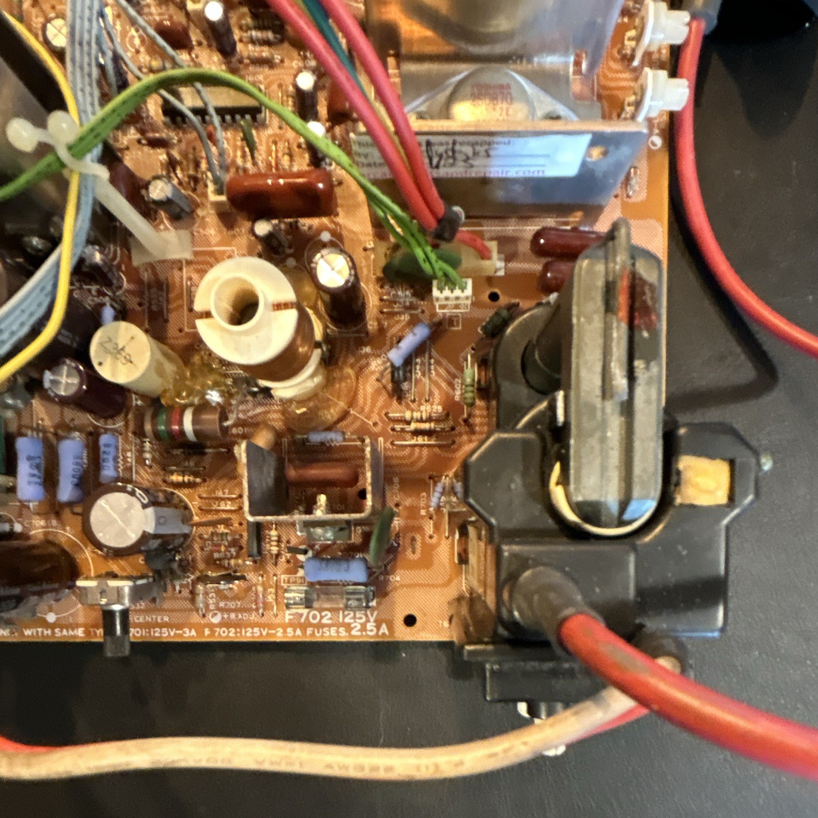 Sanyo Nintendo Arcade CRT Chassis XM2001 Red Test Unisystem Dual