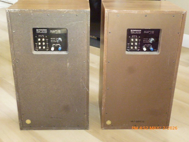 Vintage Pioneer CS-A700 Speakers Amazing Sound Made in Japan