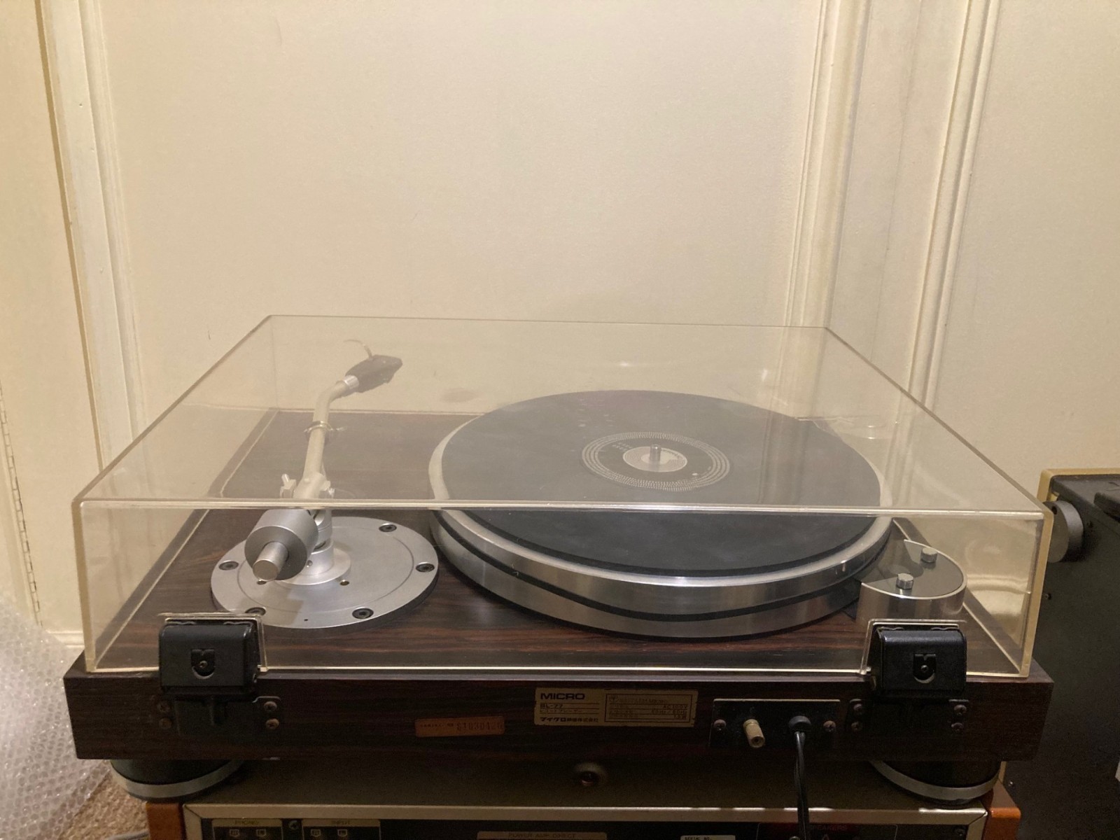 Micro Seiki BL-77 turntable with Fidelity Research tonearm