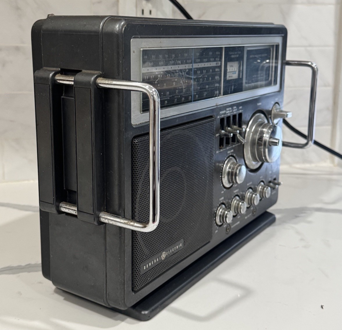 General Electric GE 7-2990A Short Wave FM/AM Radio | TESTED & WORKING