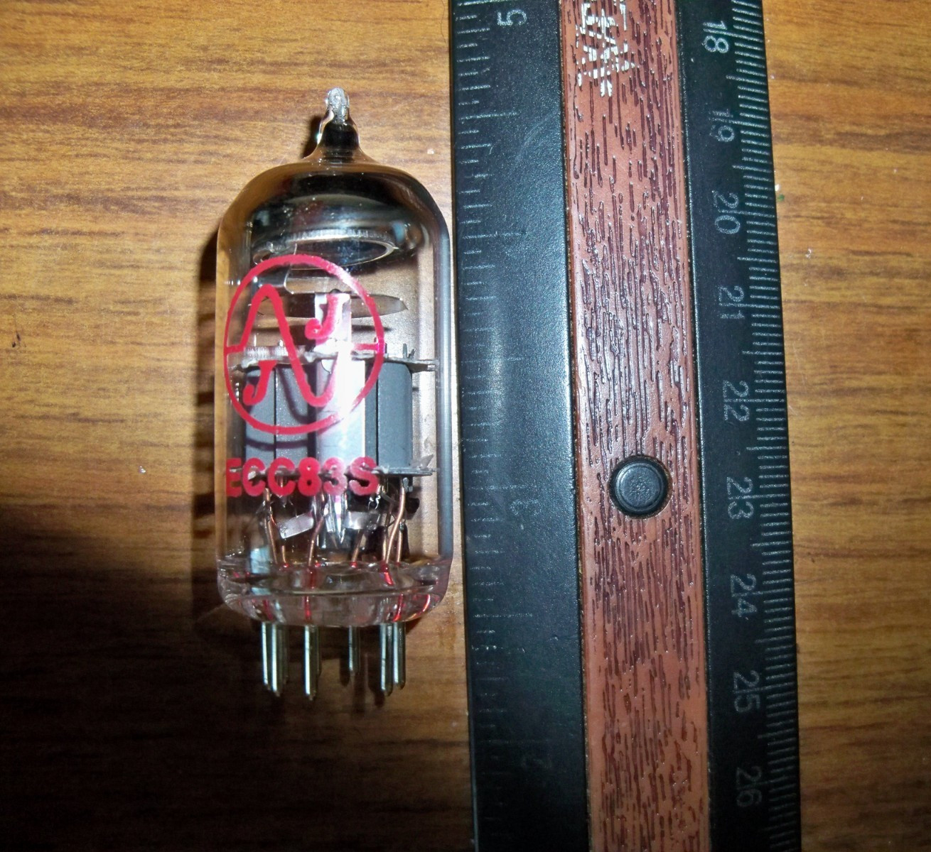 Strong JJ Electronics ECC83S / 12AX7 Tube