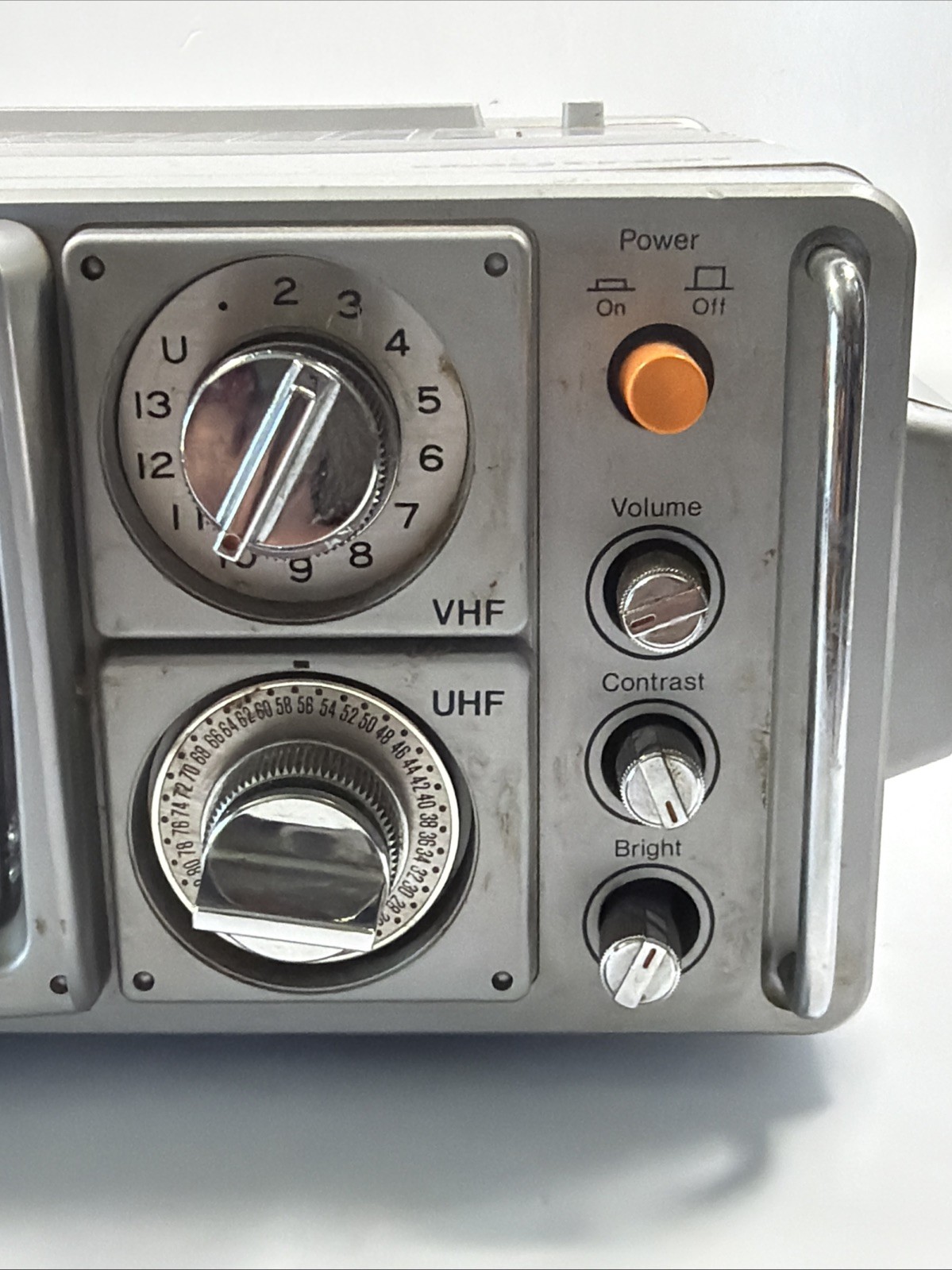 Daytron DT-505A Vintage 1984 Portable TV Power + Cable Tested Broken Antenna HTF