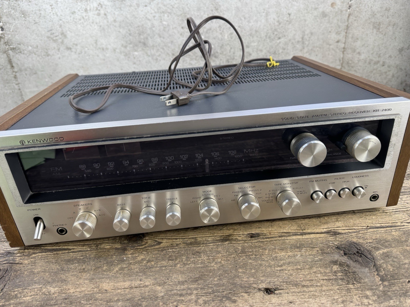 Kenwood KR7400 Receiver Solid State Vintage Working Condition