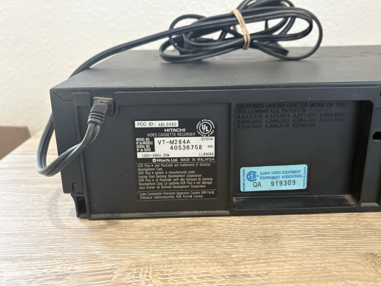 Hitachi VT-M284A VCR Video Cassette Recorder & VHS Player