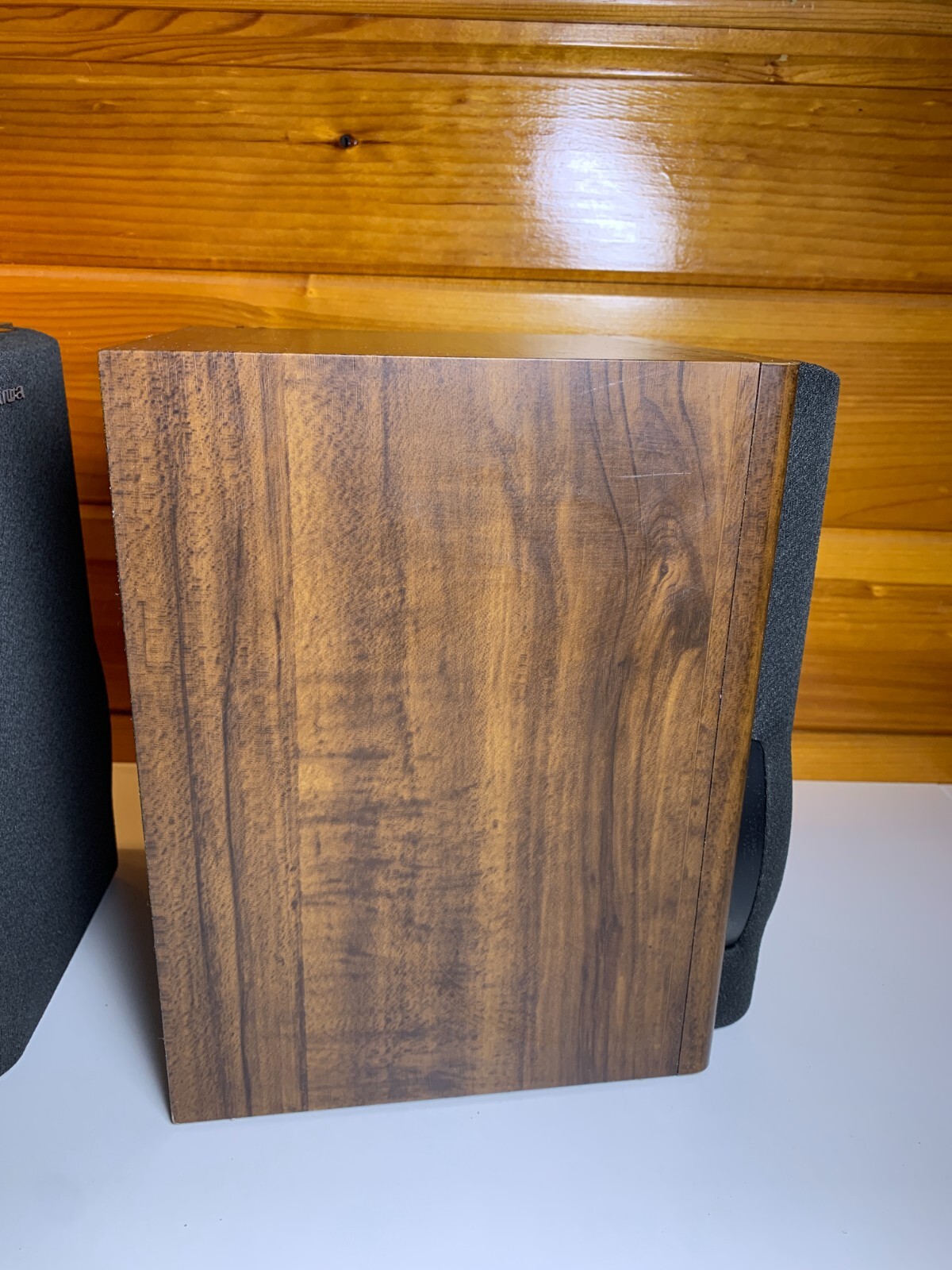 Vintage 1990s 90s AIWA Bookshelf Speakers SX-LM10 40 Watts 6 Ohms 2-Way Brown