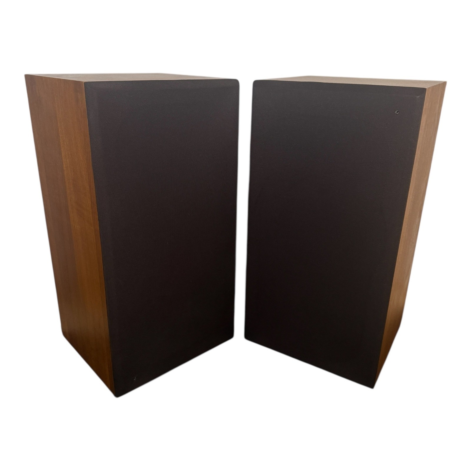 B&W DM10 Loudspeakers Vintage Bookshelf Speakers Wood Grain England Pair