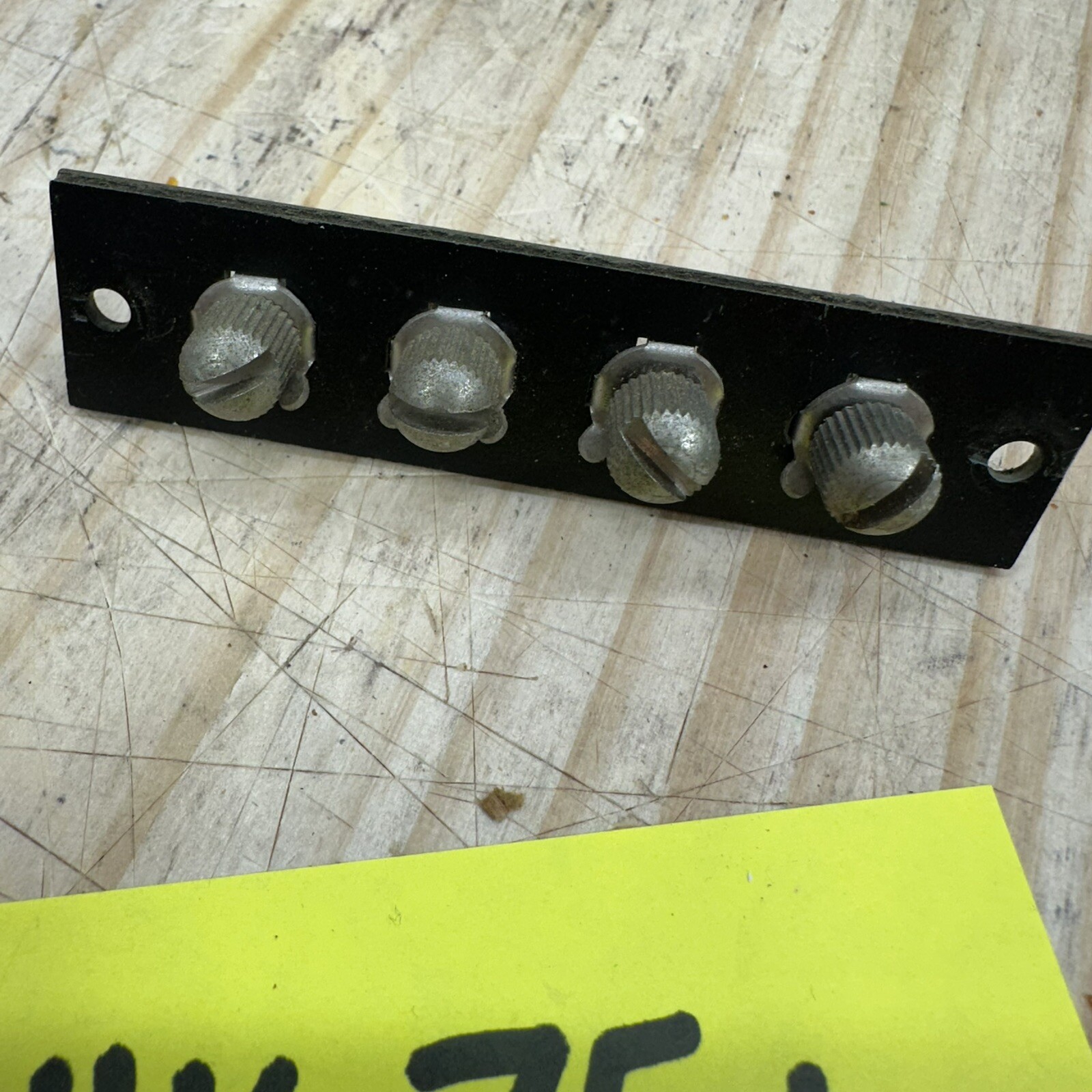 Harman Kardon 75+ Plus Receiver Part – Speaker Terminal Connectors Output