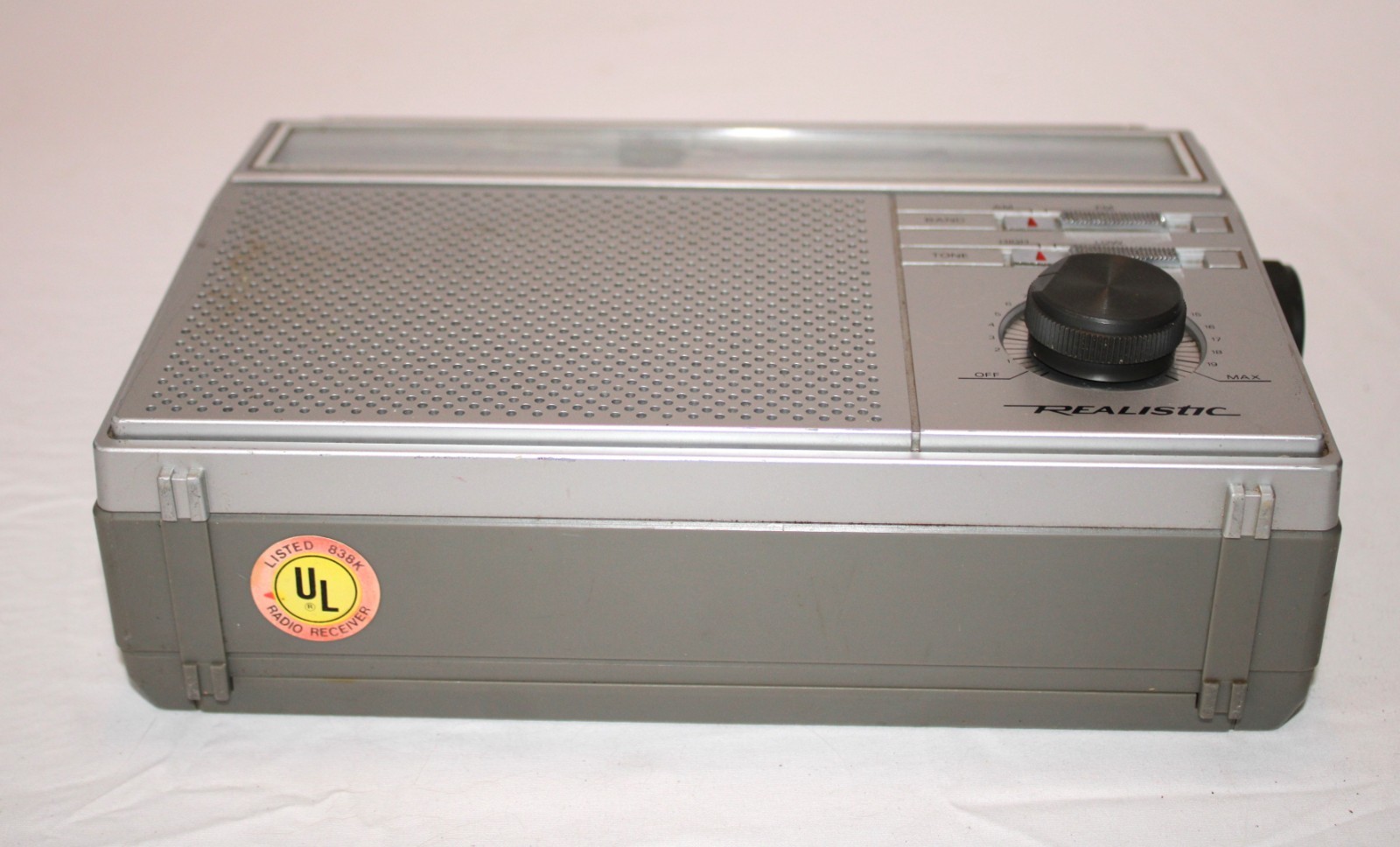 Vintage Realistic AM-FM Portable Radio 12-717 Battery/AC Powered Radio Shack