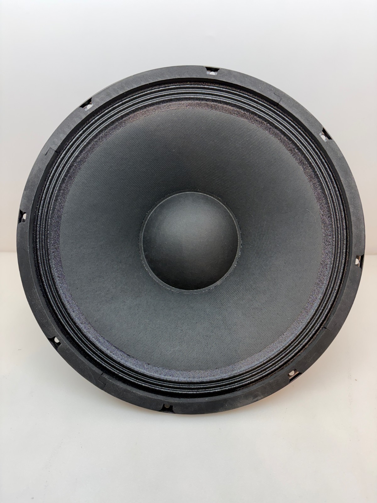 Peavey 15″ OEM Woofer 8 Ohm # 30777232 for Model KB4 PR15 PVX15 XP15 X15