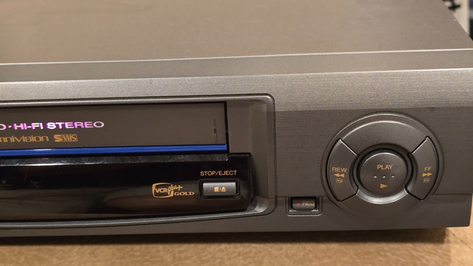 Panasonic PV-VS4820 S-VHS VCR 4-Head Hi-Fi Stereo S-Video Made in Japan TESTED