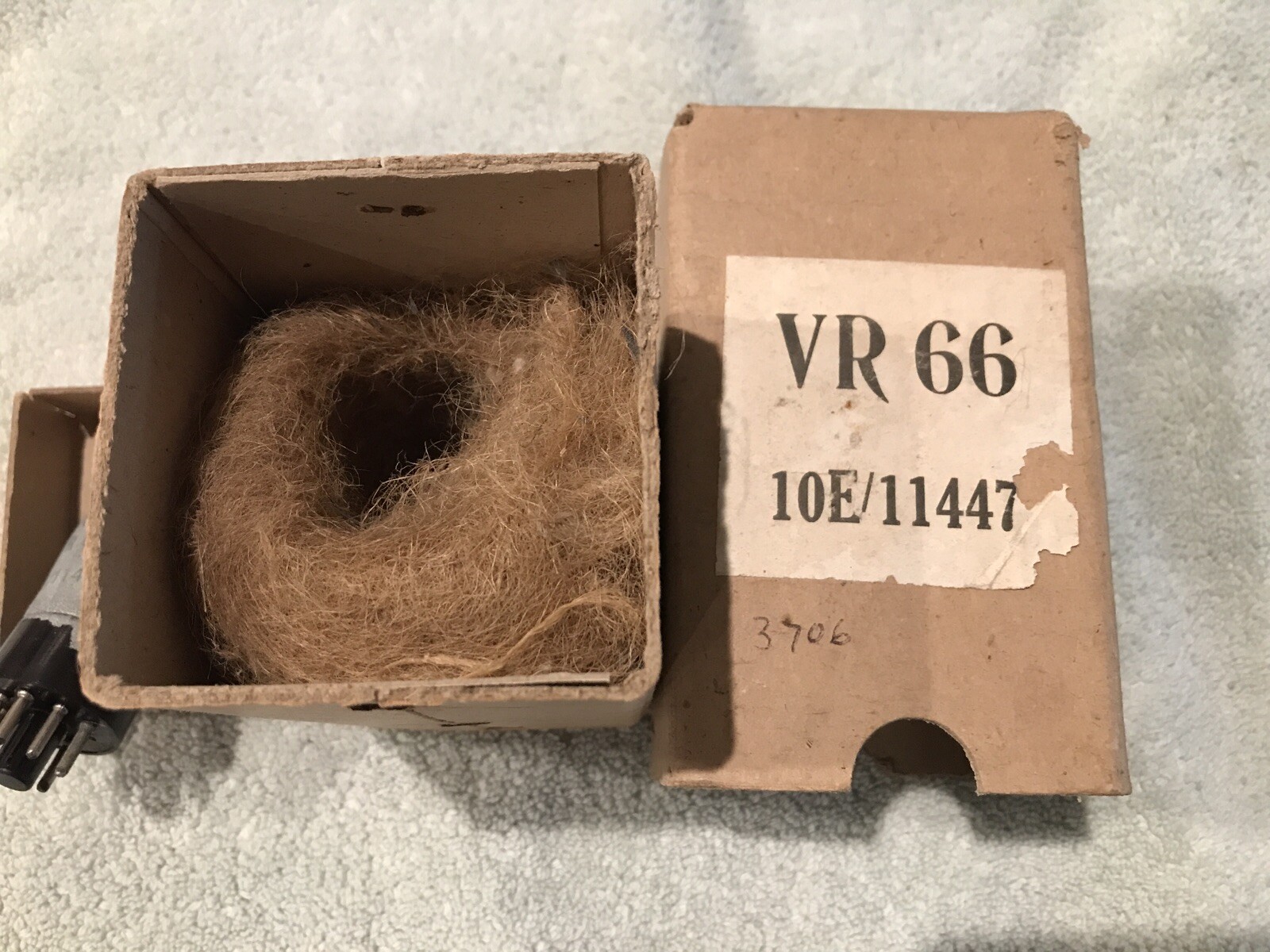 RAF VR66 Military BRITISH Vacuum TUBE 10/E11447 NOS CEMENT COATED Triode Power