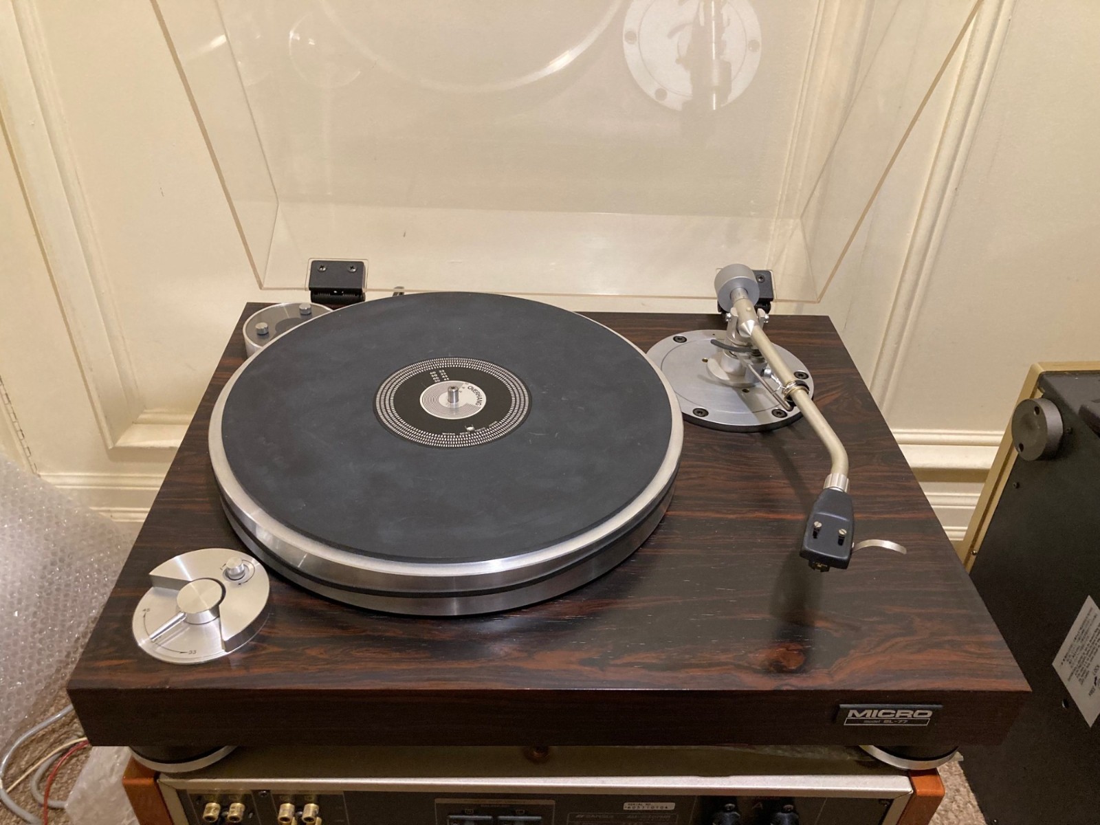 Micro Seiki BL-77 turntable with Fidelity Research tonearm
