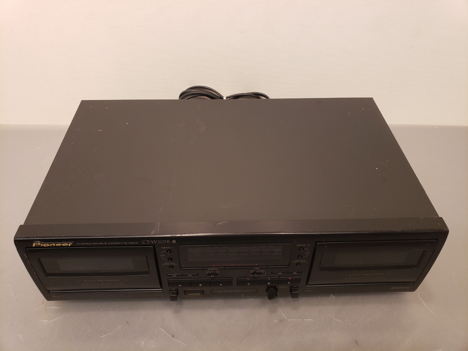 Pioneer CT-W205R Component Stereo Double Cassette Deck Both Decks Tested Working