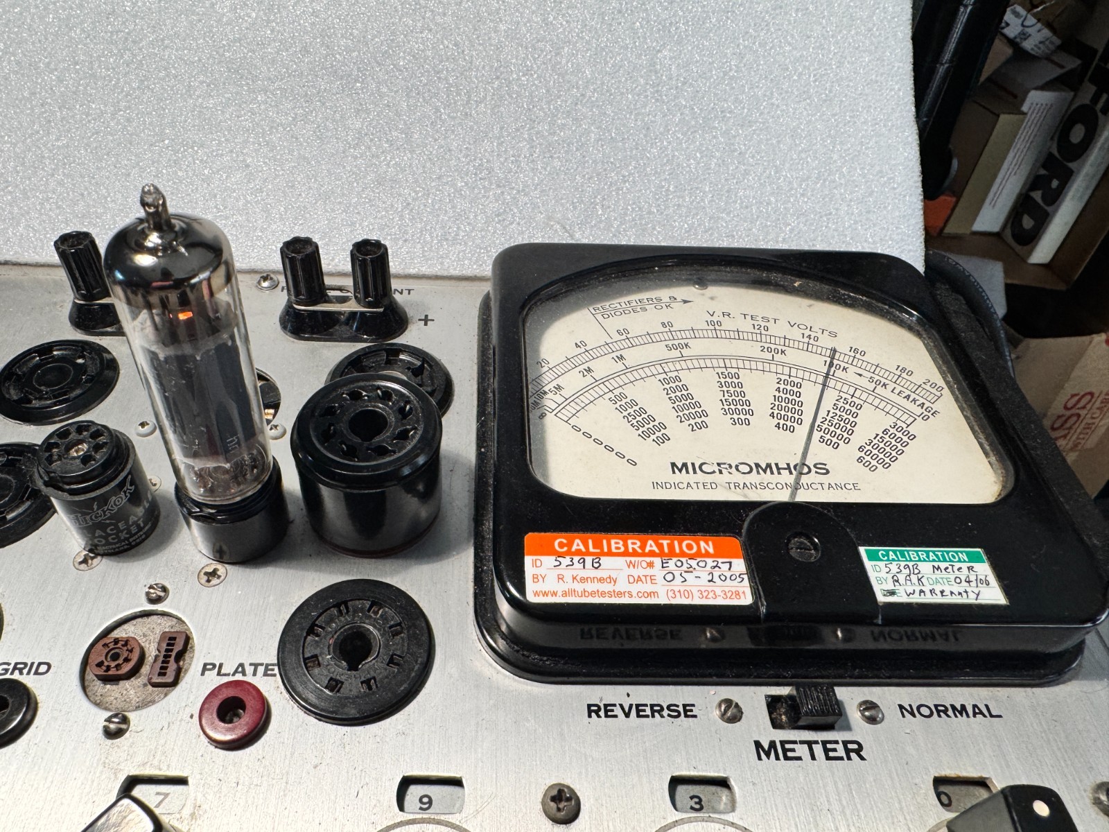 Telefunken 7189 Ribbed Gray Plate. Halo. Germany. Strong Pair (M2)
