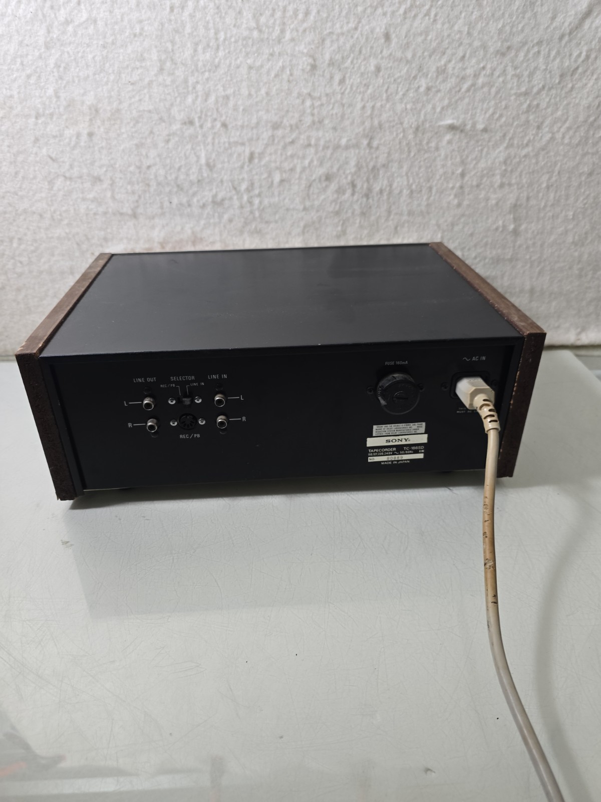 Sony TC-186SD Stereo Cassette Deck for Parts Or Repair Silver Faced Wooden Sides