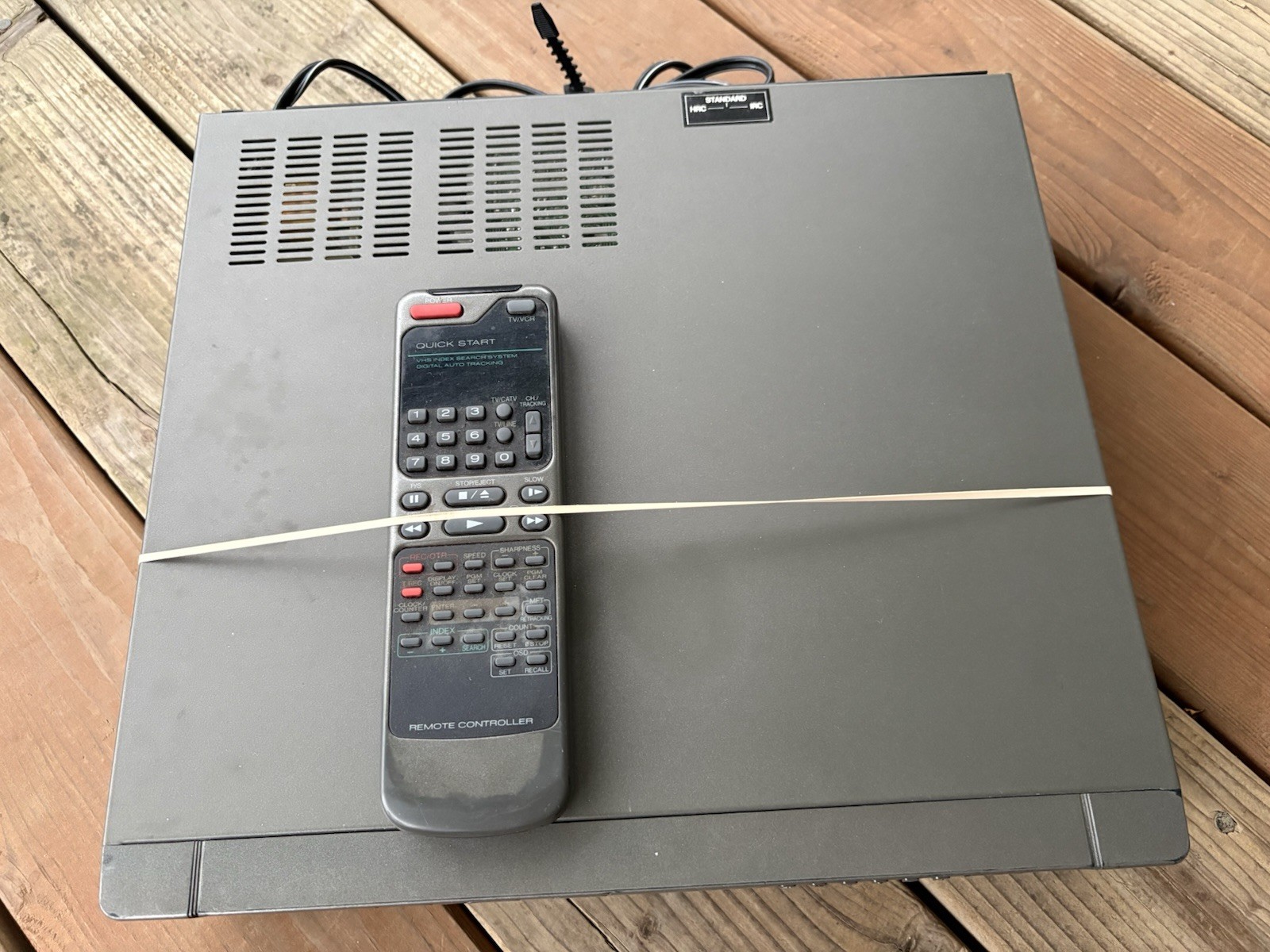 DAYTRON DVR-5482N VCR Video Cassette Recorder VHS Tape Player -Tested & Working