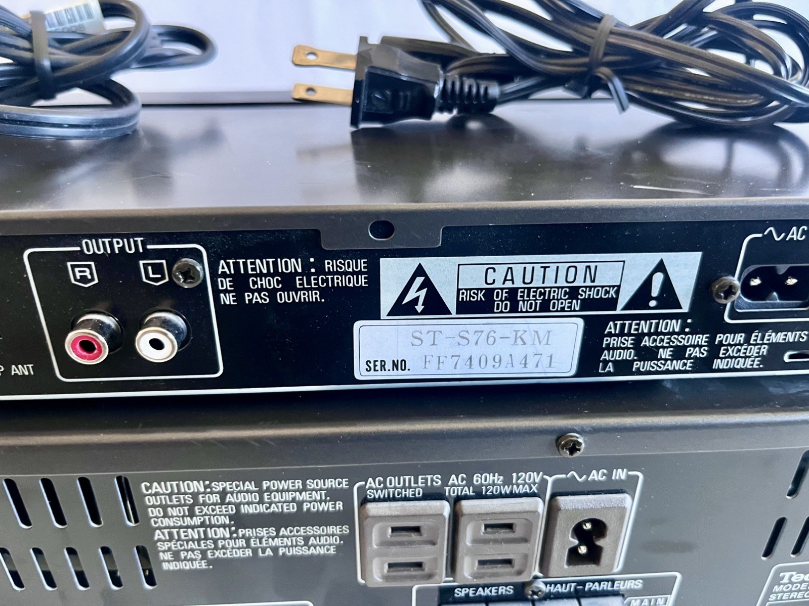 Vintage Technics SU-V76 Stereo Integrated Amp and ST-S76 Tuner – Made In Japan