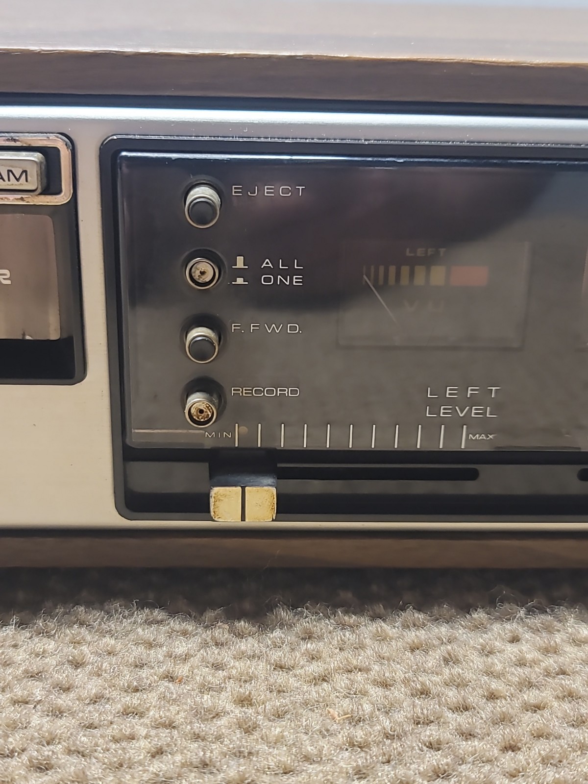 VINTAGE Craig 3307 Eight-track Stereo 8-track Player. Tested Works BUT Read