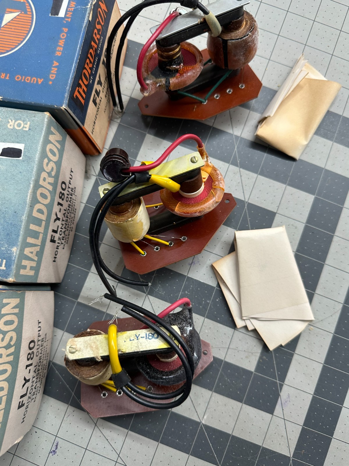 3-pack VINTAGE Halldorson Fly 180 Power Horizontal Output Transformer 306811-1
