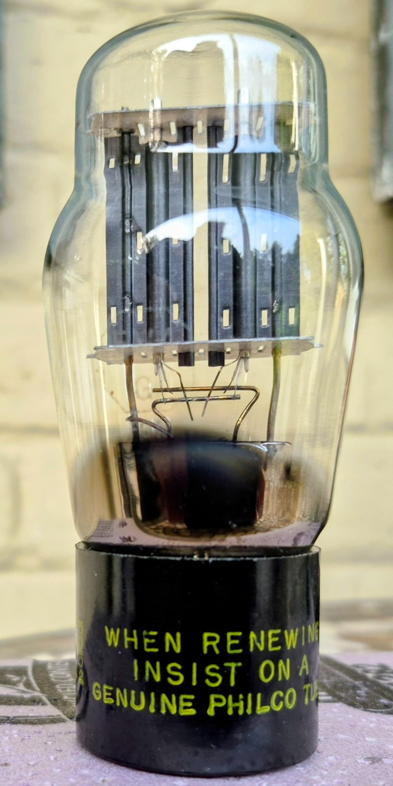 1950’s Philco (Sylvania Label) 5V4G globe Black Plate Tube Tested 92/91 B&K 606