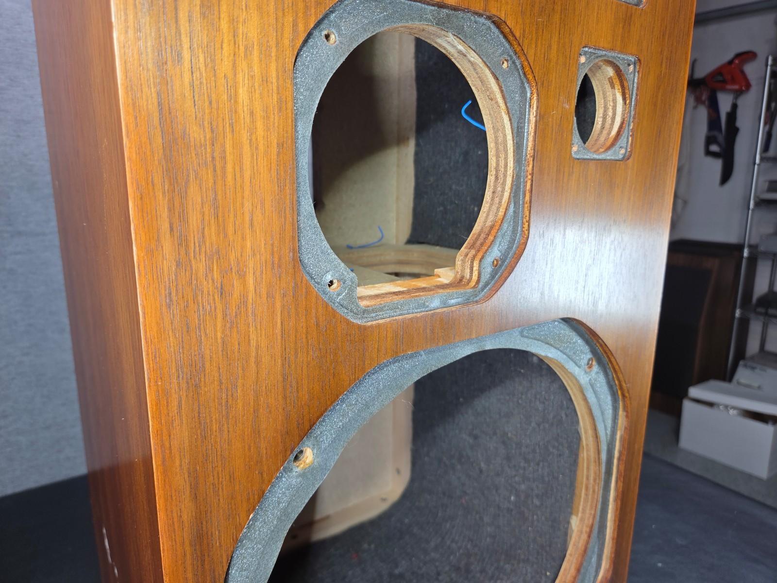 Yamaha NS-690 Original Wood Speaker Cabinet Case (One Single not Pair)