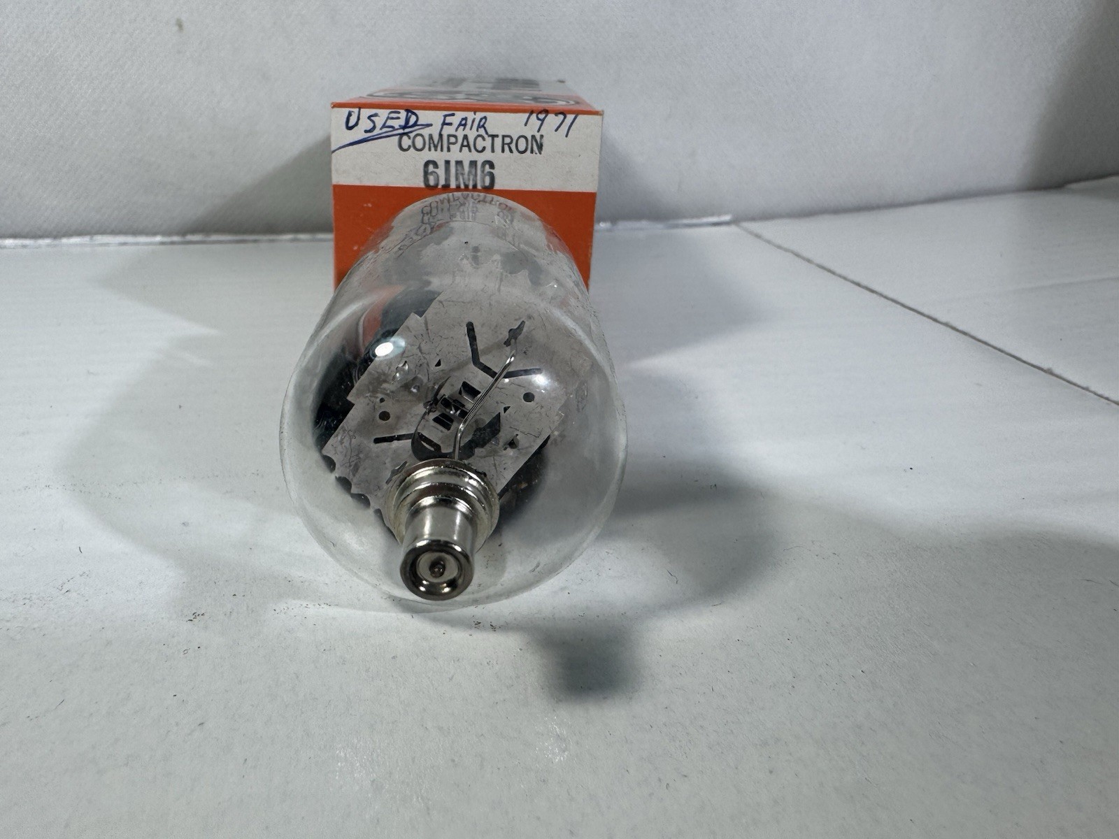 Lot Of 3 – 2 (6JM6) 1 (6GF7A) Compactron Vacuum Tubes Gray Plate Untested