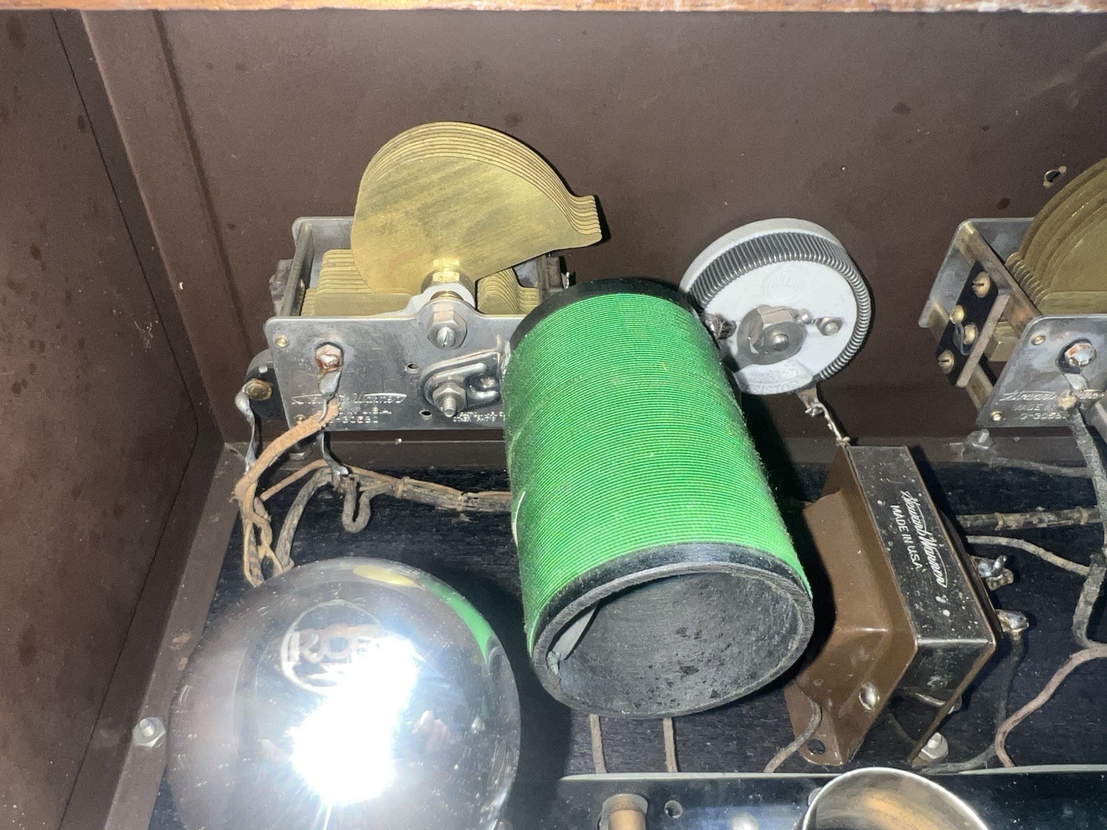 Antique, 1926 Stewart Warner Model 345 6 Tubes Battery Radio Untested