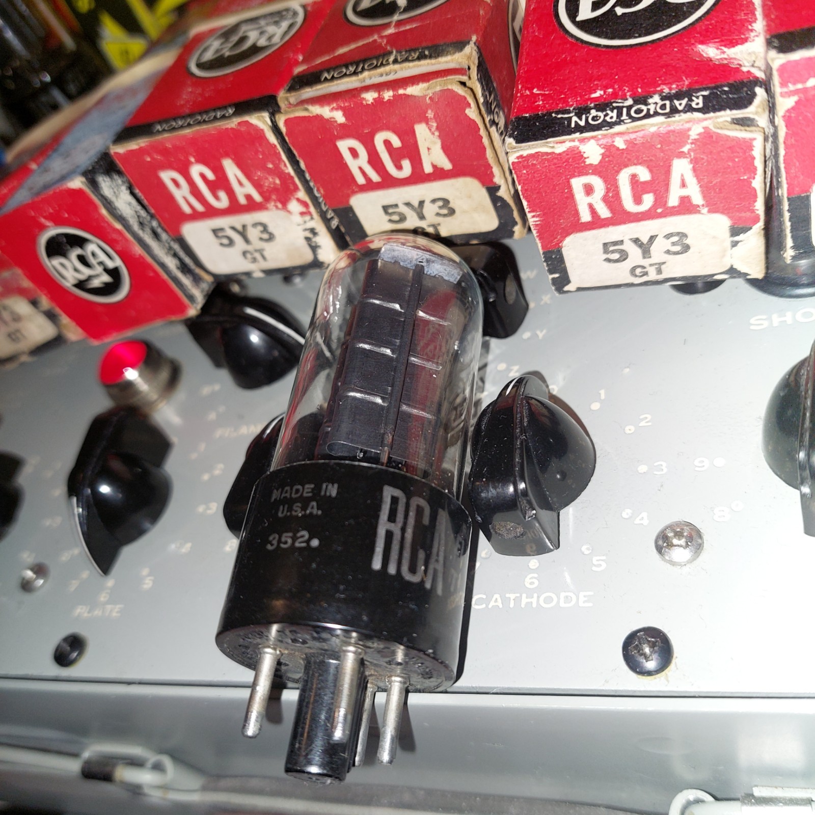 TV7D/U Re-TEST Eight(8x) Date Matched 1953 RCA 5Y3GT BLACKPLATES ‘D’ Gtr Tubes
