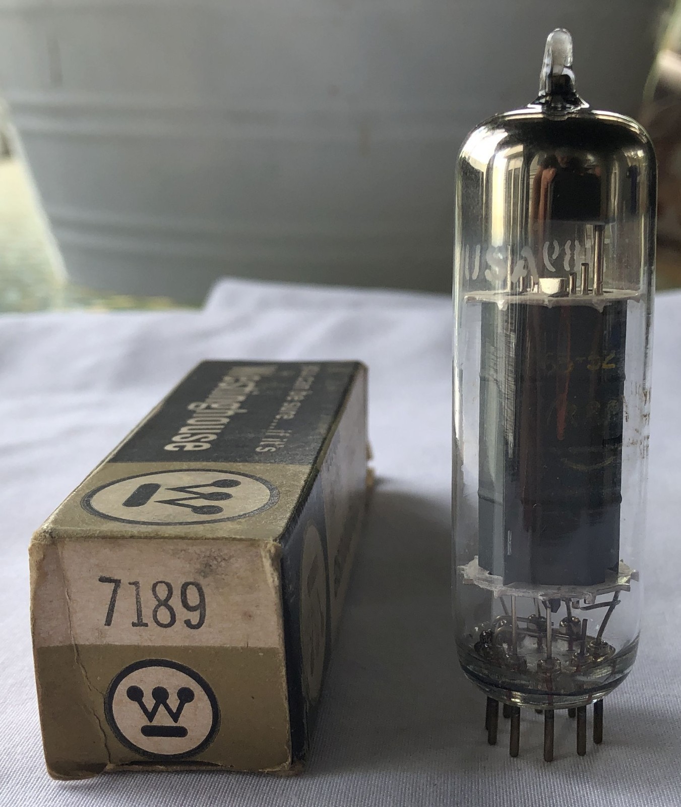 Westinghouse 7189 /6BQ5 / EL84 Vacuum Tube. USA. Tests Strong. See Pic.
