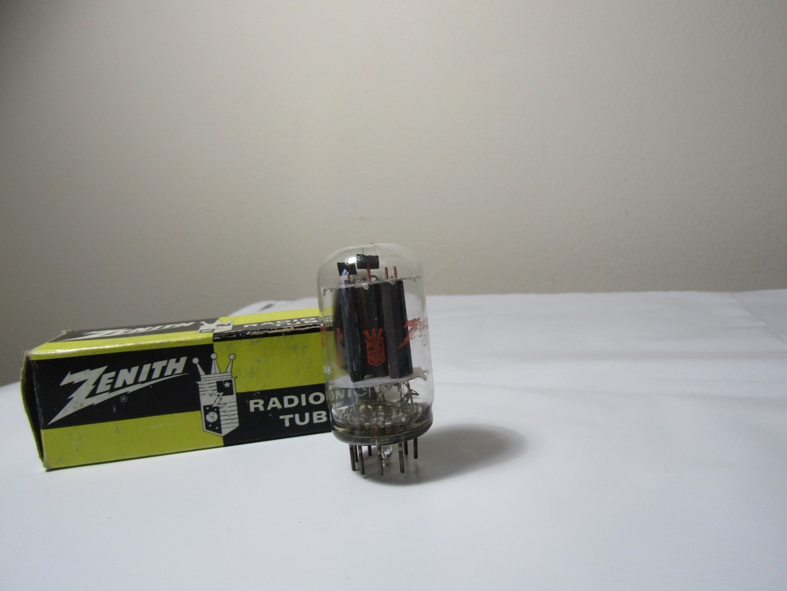 Vintage Zenith 6GF7A Vacuum Tube, Radionic Tube, New Old Stock in Box