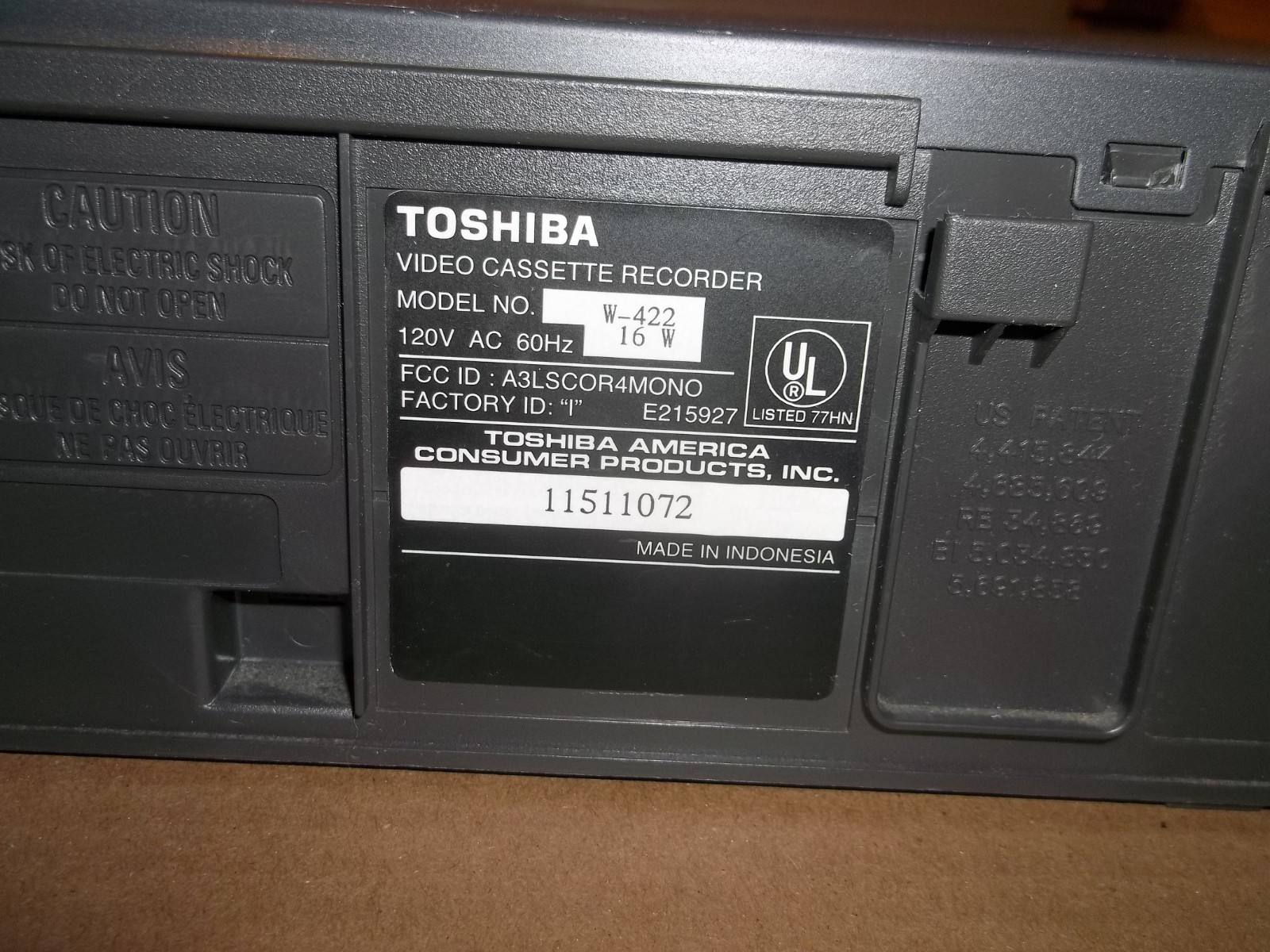 Toshiba W-422 VCR VHS Player Recorder 4 Head Commercial Skip , Tested, No Remote
