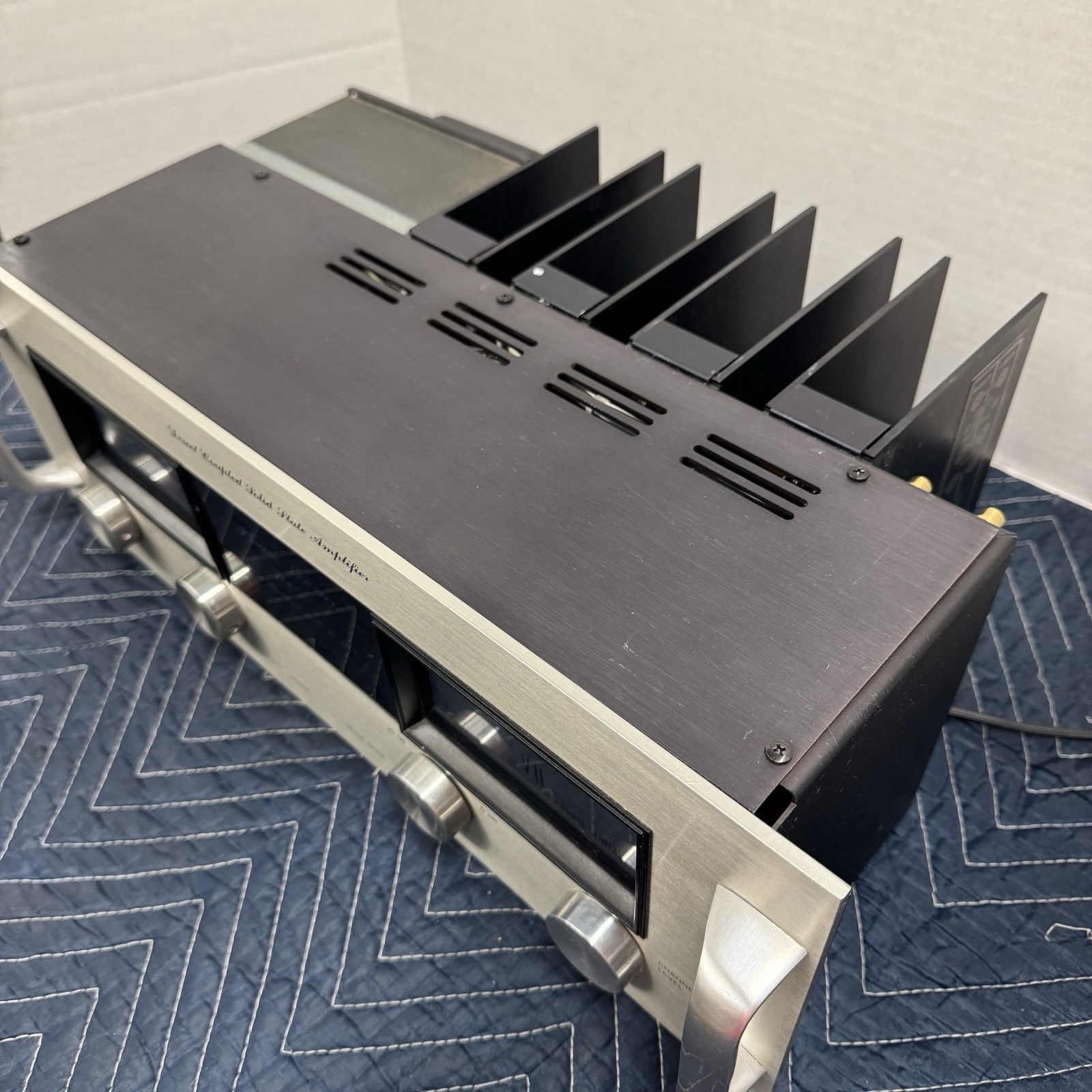PHASE LINEAR 700B 2-CHANNEL STEREO POWER AMPLIFIER – SERVICED – CLEANED – TESTED