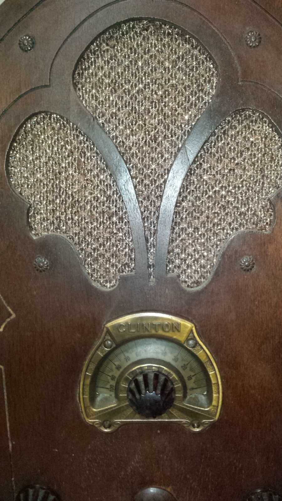 ⭐️RARE – Restored/Recapped⭐️1930’s Clinton Cathedral Tube Radio ⭐️SEE ~youtube