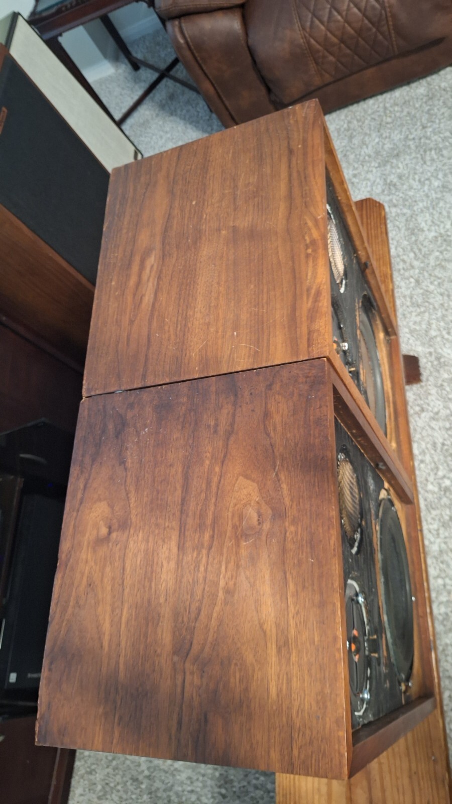 ACOUSTIC RESEARCH AR-2AX Speakers Great Sound Selling for parts so No Return