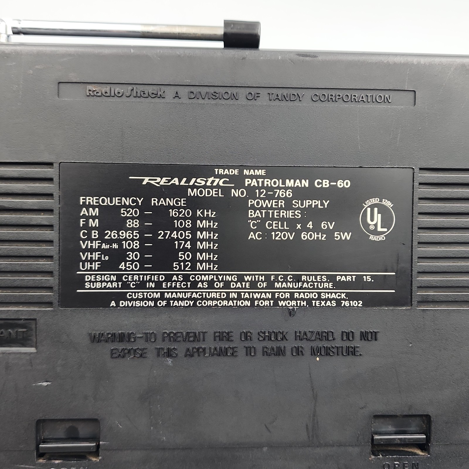 Realistic Patrolman CB-60 AM FM CB VHF UHF Multiband Radio Vintage