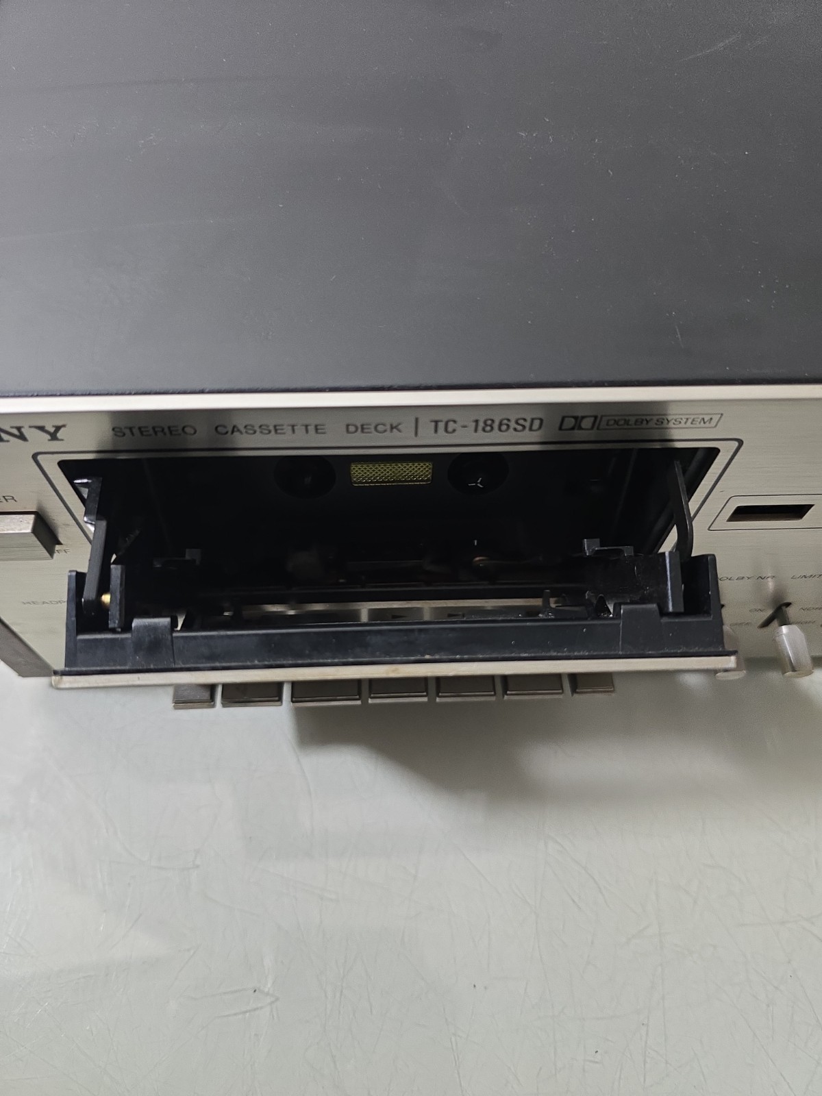 Sony TC-186SD Stereo Cassette Deck for Parts Or Repair Silver Faced Wooden Sides