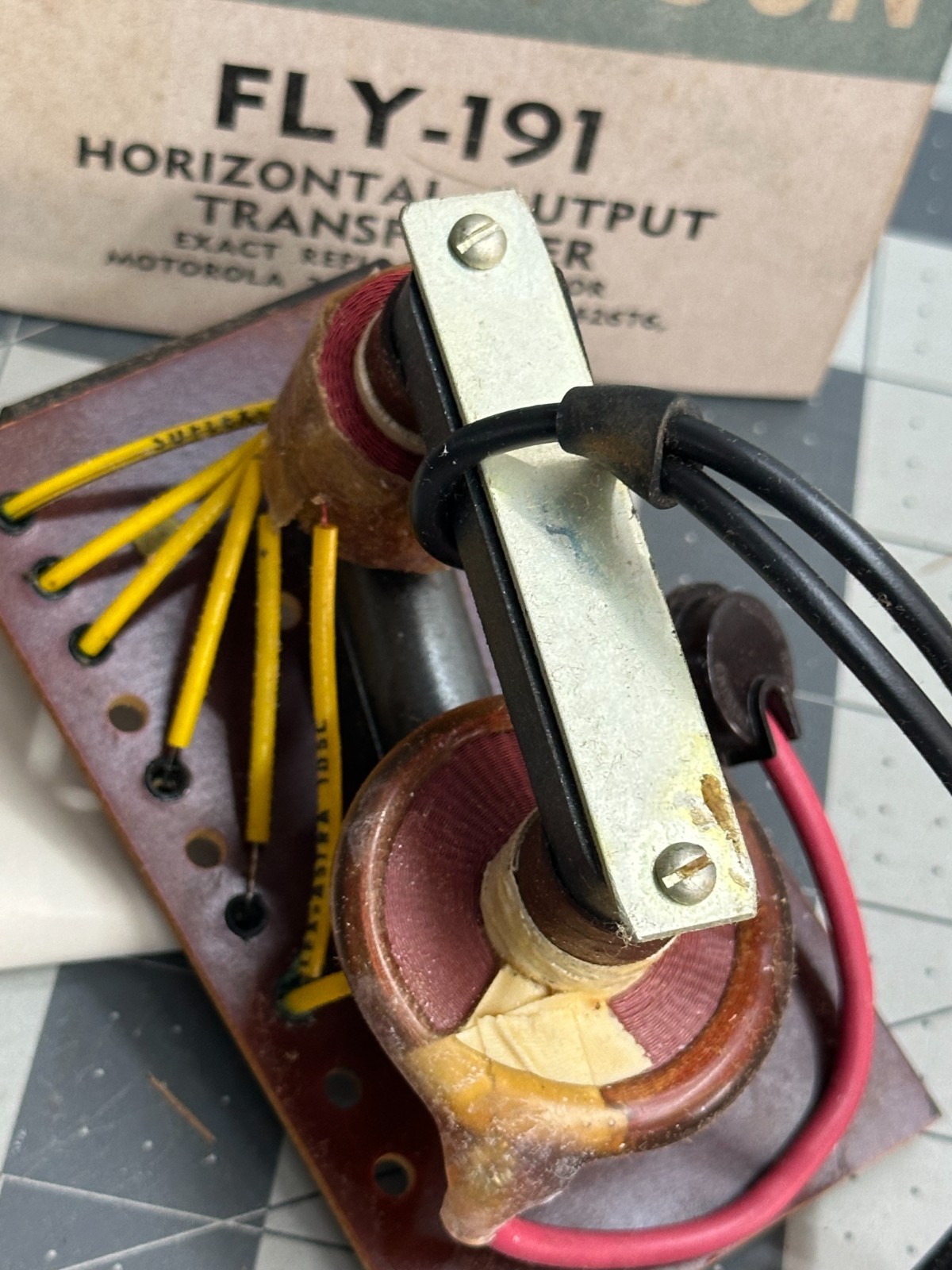 2-pack VINTAGE Halldorson Fly 191 Power Horizontal Output Transformer 90-degree