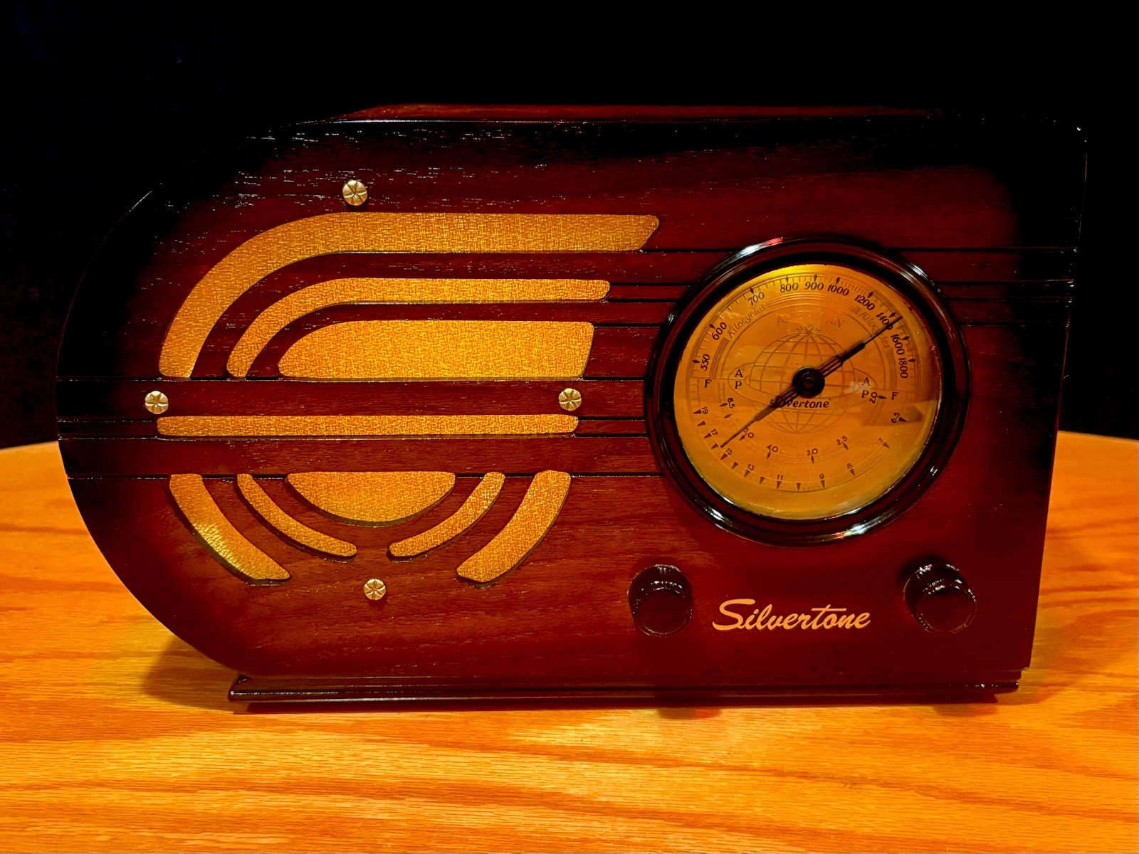 Old Wood Vintage Antique Restored Art Deco Radio Converted to a Bluetooth SPK!