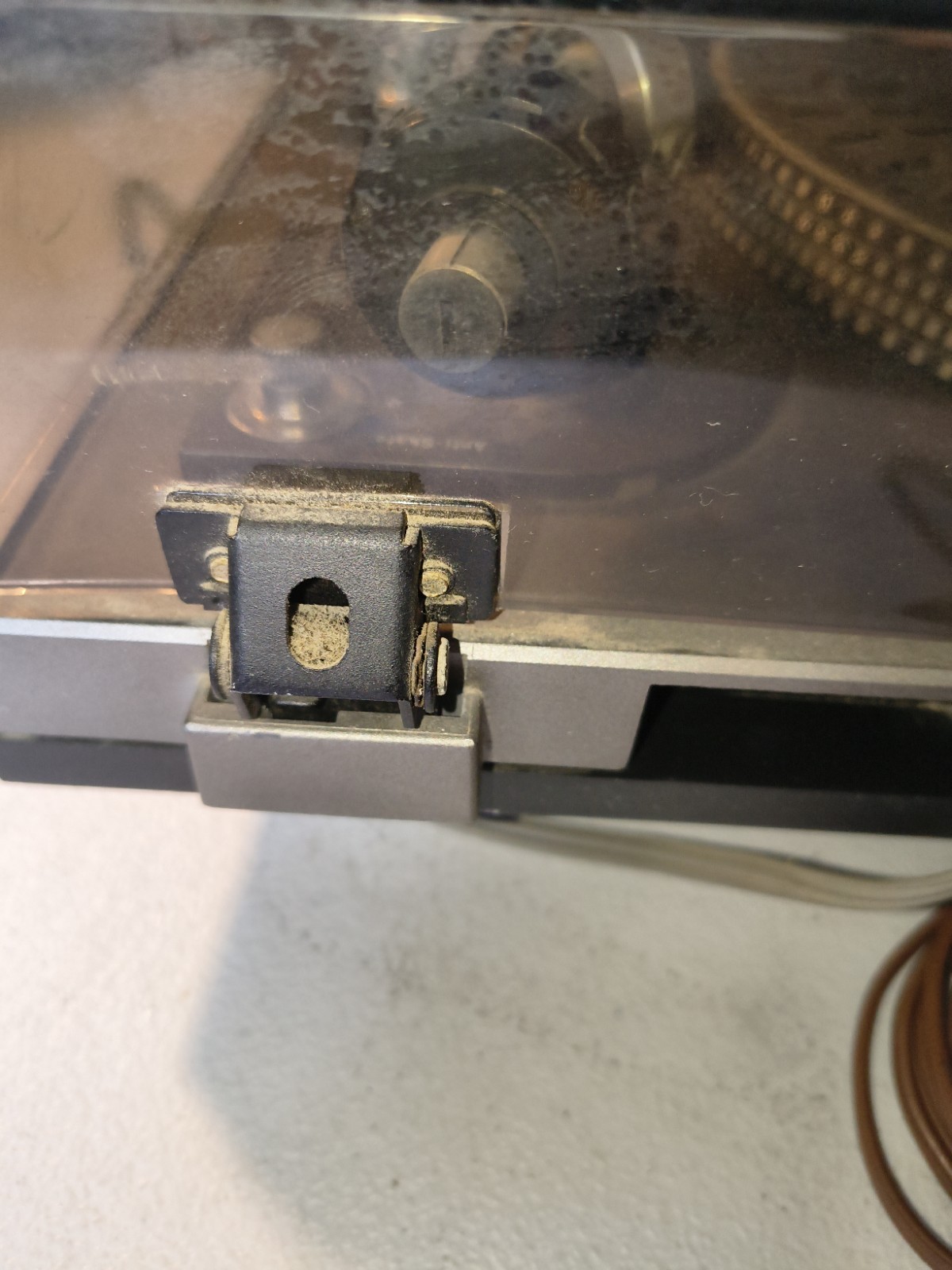 Garrard DD132 Direct Drive Turntable Untested