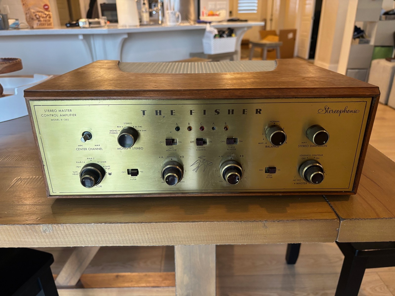 Fisher X-202 Stereo Tube Amplifier Integrated Amp Wood Case with box READ