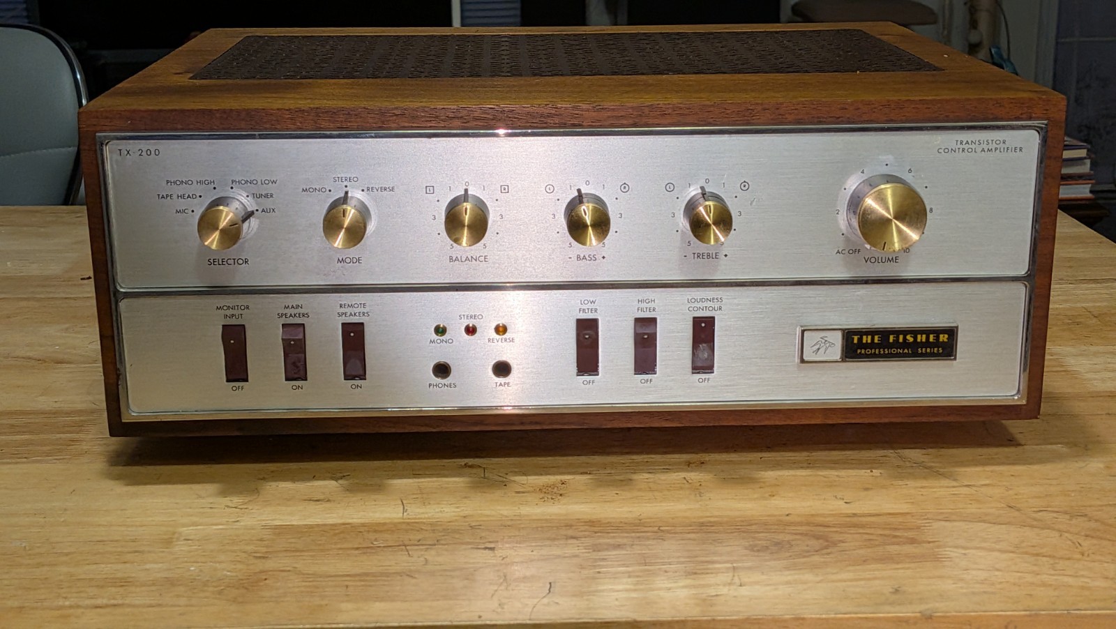 The Fisher TX-200 Transistor Control Amplifier – Recapped, Rare and Working