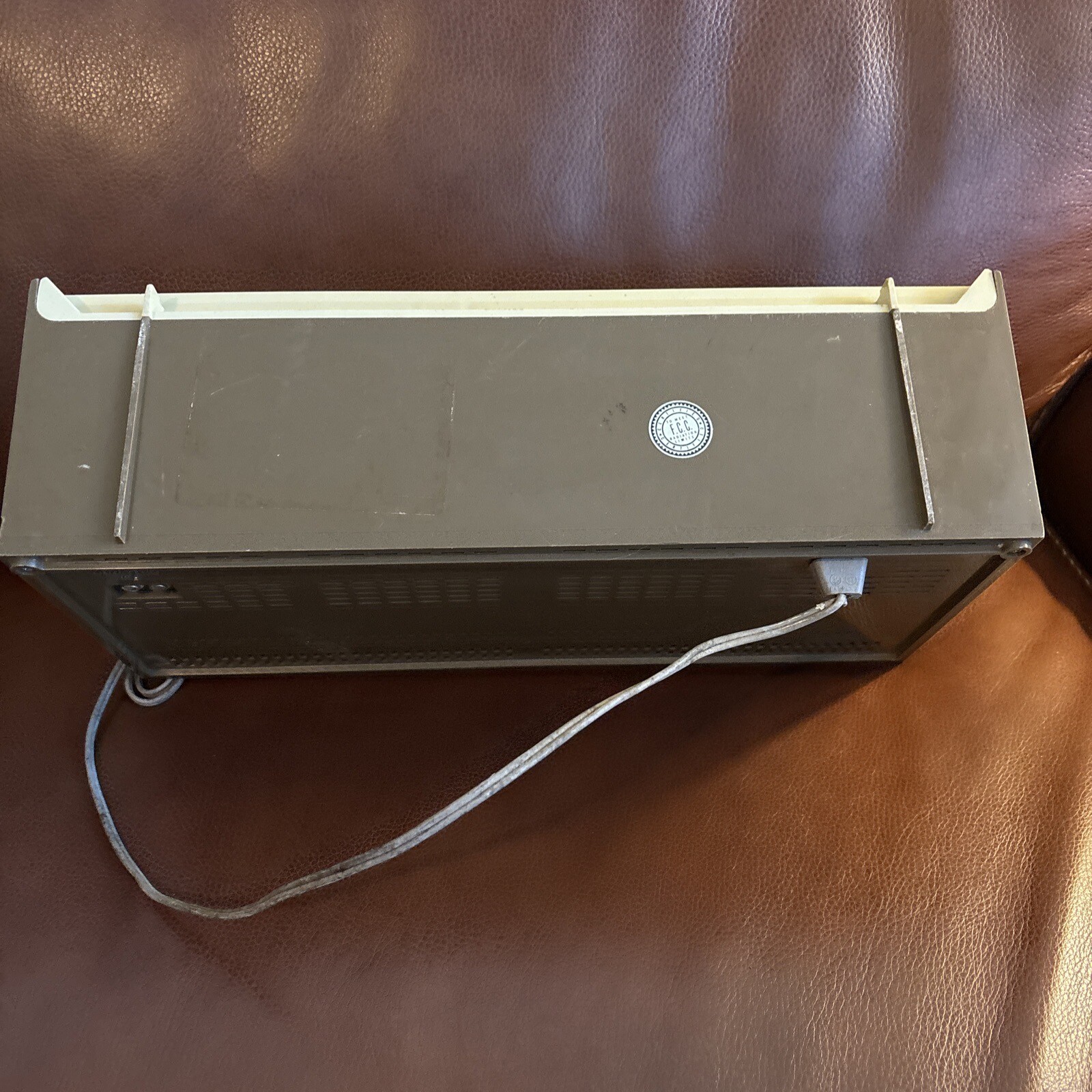 Sears Silvertone AM/FM Radio Tube Type Vintage 1960’s Ivory/Brown WORKS!!