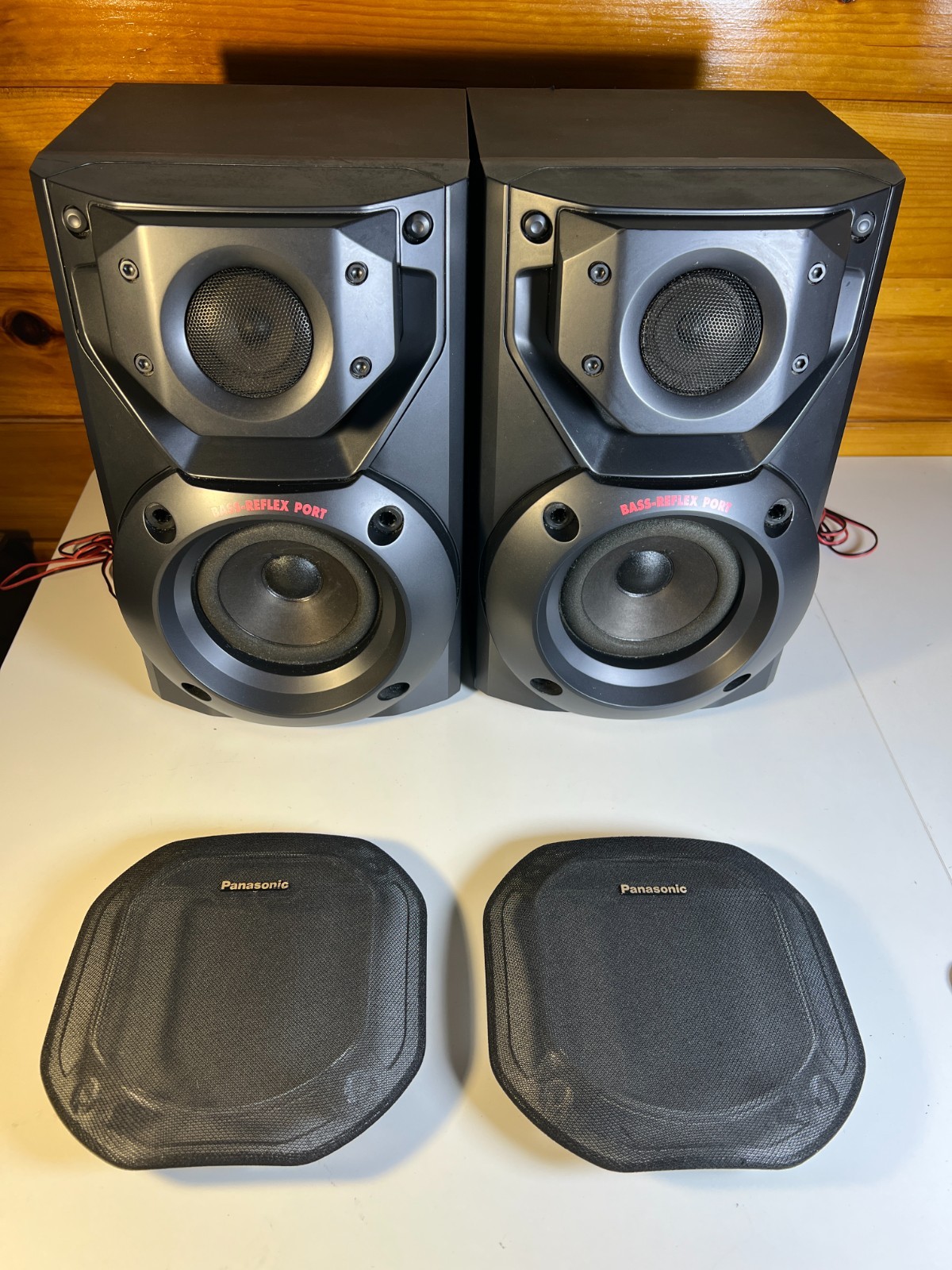 Vintage Pair Panasonic SB-AK22 Bookshelf Speakers Pair 2-Way 6 ohms Raw Wire